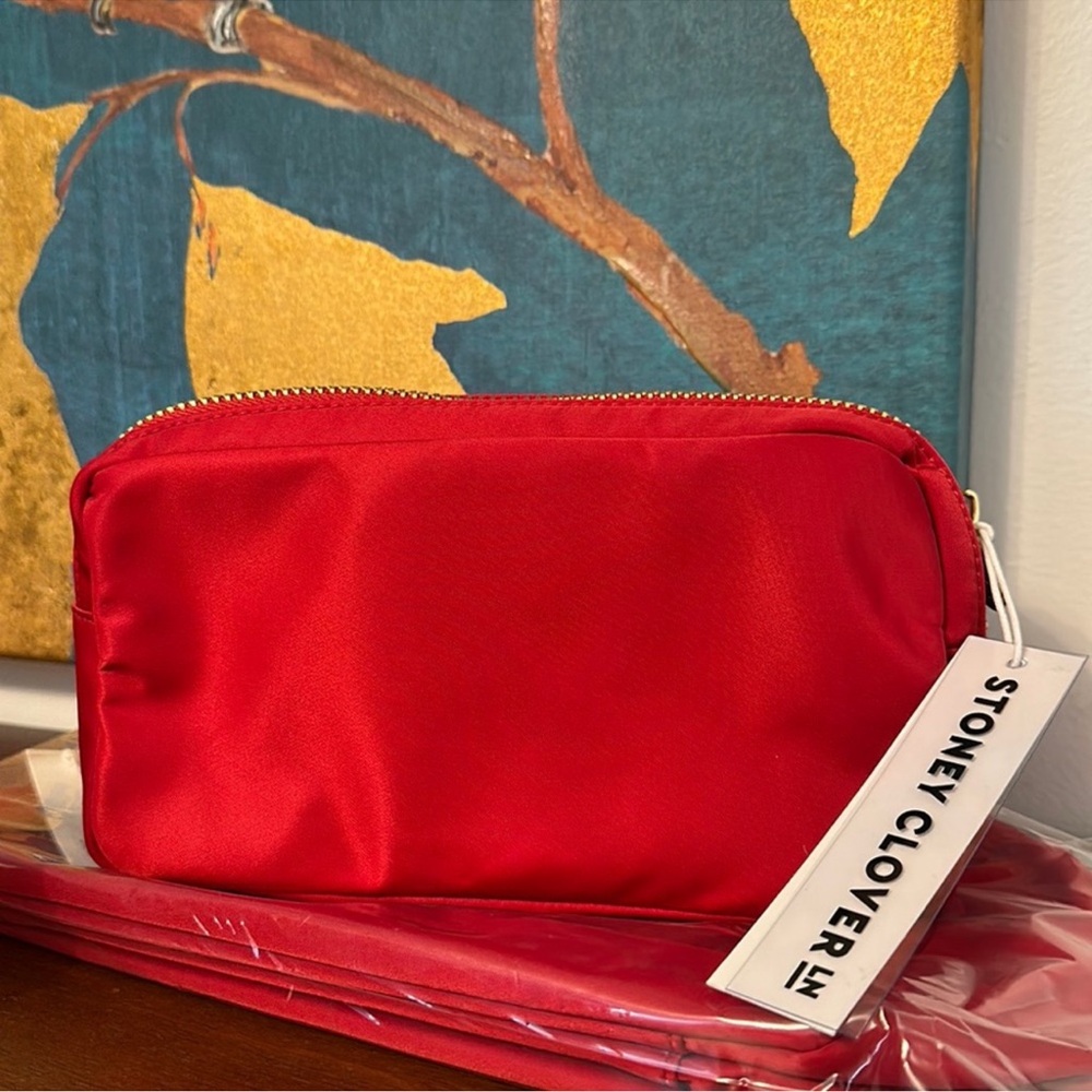 Stoney Clover Small Ruby Pouch,
Brand New
